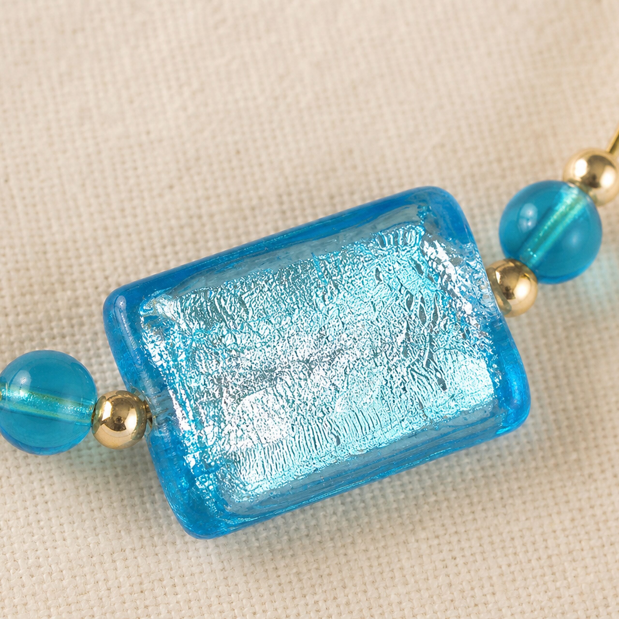 Rectangle Flat Gold Necklace - Image 2