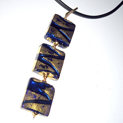 Triple Drop Cubes Necklace - Image 2