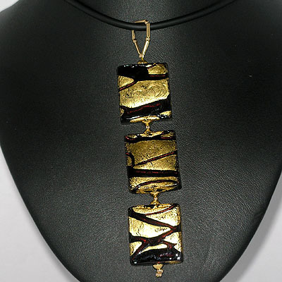 Triple Drop Cubes Necklace - Image 6