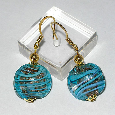 Oval Flat With Filigree Earrings - Image 2