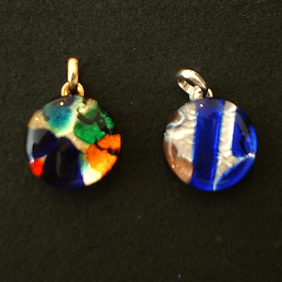 Zu Round Earring Small - Image 2